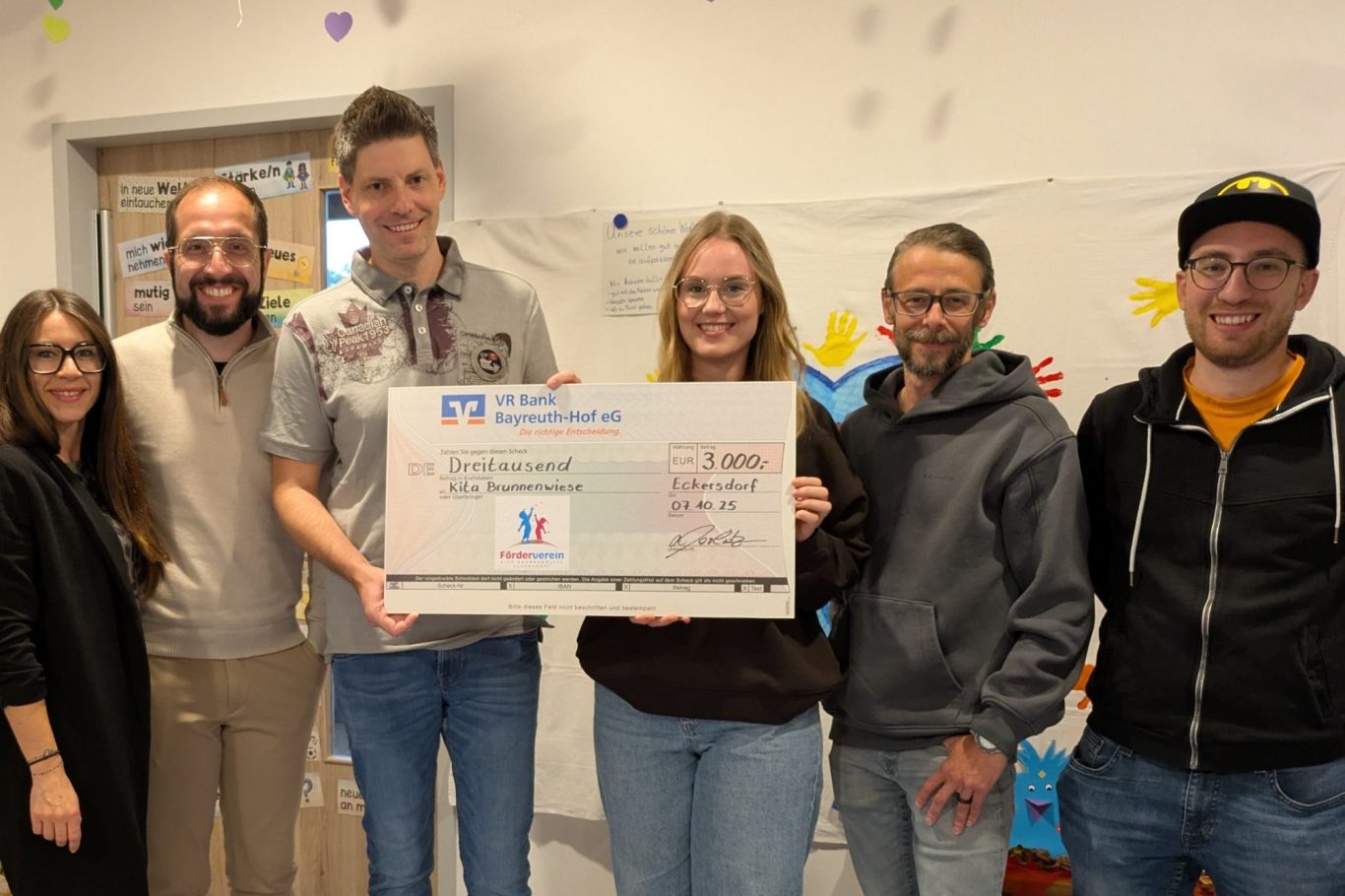 Unser Bild zeigt von links nach rechts: Jessica Pache (2. Vorsitzende), Norman Greulich (2. Schriftführer), Andreas Herlitz (Vorsitzender), 